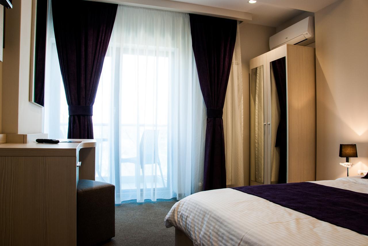 Milano Blue Mamaia Hotel ภายนอก รูปภาพ