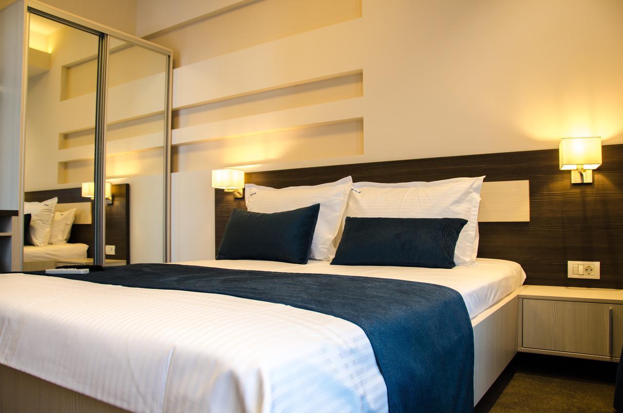 Milano Blue Mamaia Hotel ภายนอก รูปภาพ
